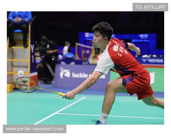 翁泓阳速胜孟令昊，辽宁李永波羽毛球俱乐部4-1取开门红